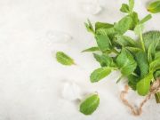 Menta fresca: 14 usos asombrosos 14-usos-asombrosos-de-la-menta-fresca-4220-mainImage-0