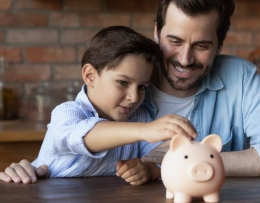 Cómo educar y enseñar los principios básicos de las finanzas a los hijos