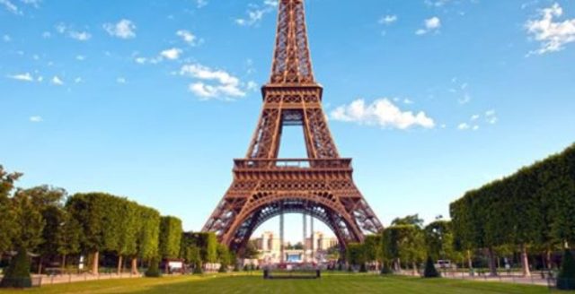 ¿Cómo se construyó la torre Eiffel en París?