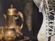 El corsé, la tortura de cada día de las mujeres victorianas