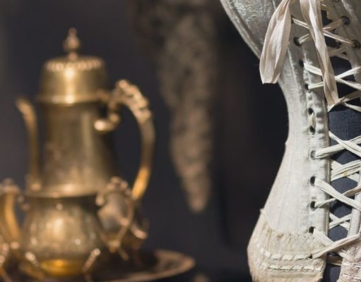 El corsé, la tortura de cada día de las mujeres victorianas