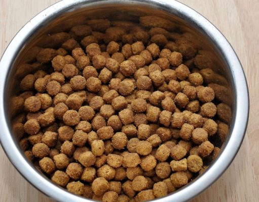 ¿Sabe qué contiene el alimento de su mascota?