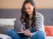 Escribir un diario: un buen hábito que puede curar