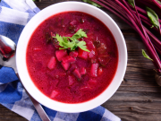 Ideal para este invierno ¡sopa especiada de remolacha y manzanas!