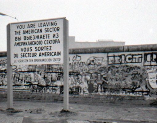 La historia escondida detrás del muro de Berlín