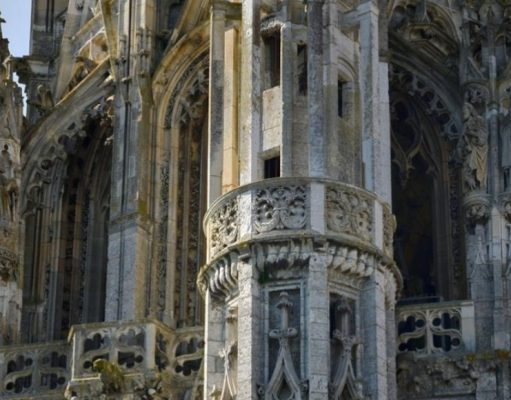 La impactante catedral de Chartres