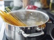 ¿Por qué el agua que hierve se transforma en vapor? Agua hirviendo