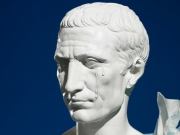 ¿Por qué a los hombres no se los ve llorar? porque-los-hombres-no-lloran-4960-mainImage-0