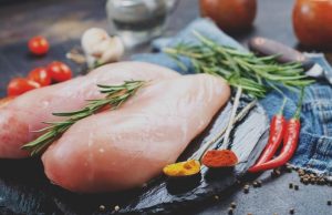 Receta de pollo en salsa de mandarina y risotto de hongos Revista Selecciones