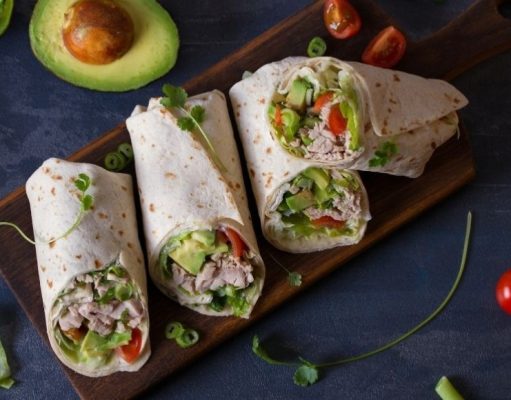 Rollitos de palta con pavo