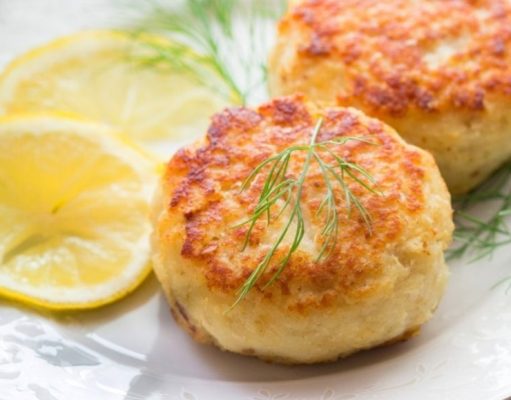 Tortitas de pescado con pesto