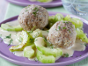 Albóndigas alimonadas con pepinos a la crema Revista Selecciones