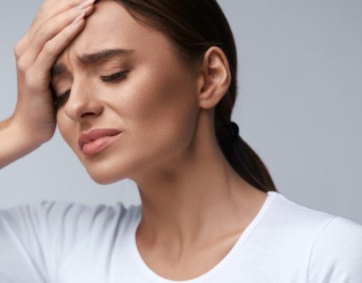 Alivie dolores de cabeza sin analgésicos