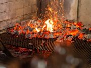 Esta es la mejor madera para el asado