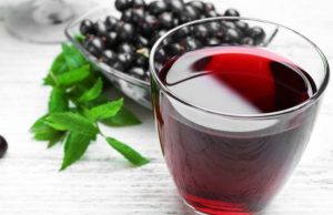 Beneficios imbatibles de tomar jugo de arándanos jugo de arándanos