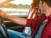 Cinco trucos para manejar con poco combustible