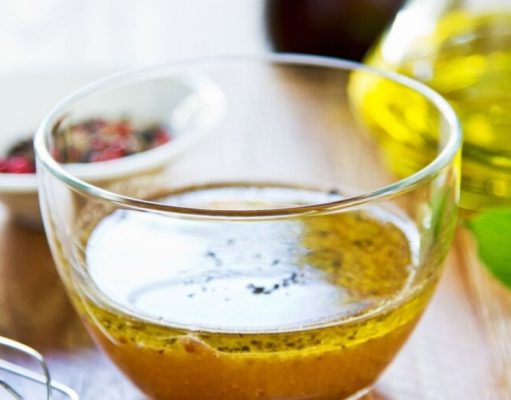 Resuelva sus comidas con este aderezo y pesto fácil