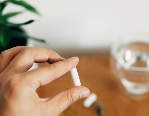 ¿Cuál es la cantidad diaria recomendada de vitamina?