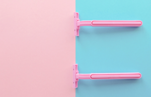 ¿Hay diferencia entre las rasuradoras para hombre y para mujer? cual-es-la-diferencia-entre-las-rasuradoras-desechables-para-hombres-y-para-mujeres-5522-mainImage-0