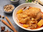 Delicioso Curry de pollo y papas