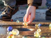 ¿Cómo se juega a las canicas? como se juega a las canicas