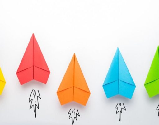 Juguetes improvisados: cómo hacer avioncitos de papel