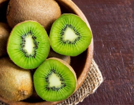 Kiwi: vitamina C en un frasco pequeño