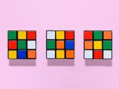 La historia detrás del cubo Rubik