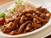 Aprenda a hacer el famoso Lomo strogonoff