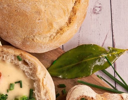 Mini pancitos con corazón de mozzarella y apio