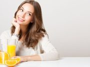 ¿Por qué el jugo de naranja sabe mal después de lavarse los dientes?