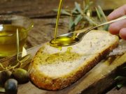 ¿Por qué son tan caros el aceite de oliva y el azafrán?