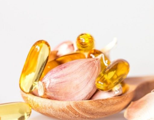 Vitaminas E y C más ajo: un cóctel natural contra el colesterol