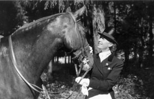 La lucha contra la polio de una campeona Jinete con polio