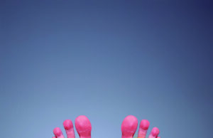 Pies: 6 malos hábitos que los dañan Pies irritados