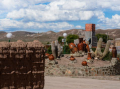 Casira: un pueblo alfarero Plaza del pueblo Casira